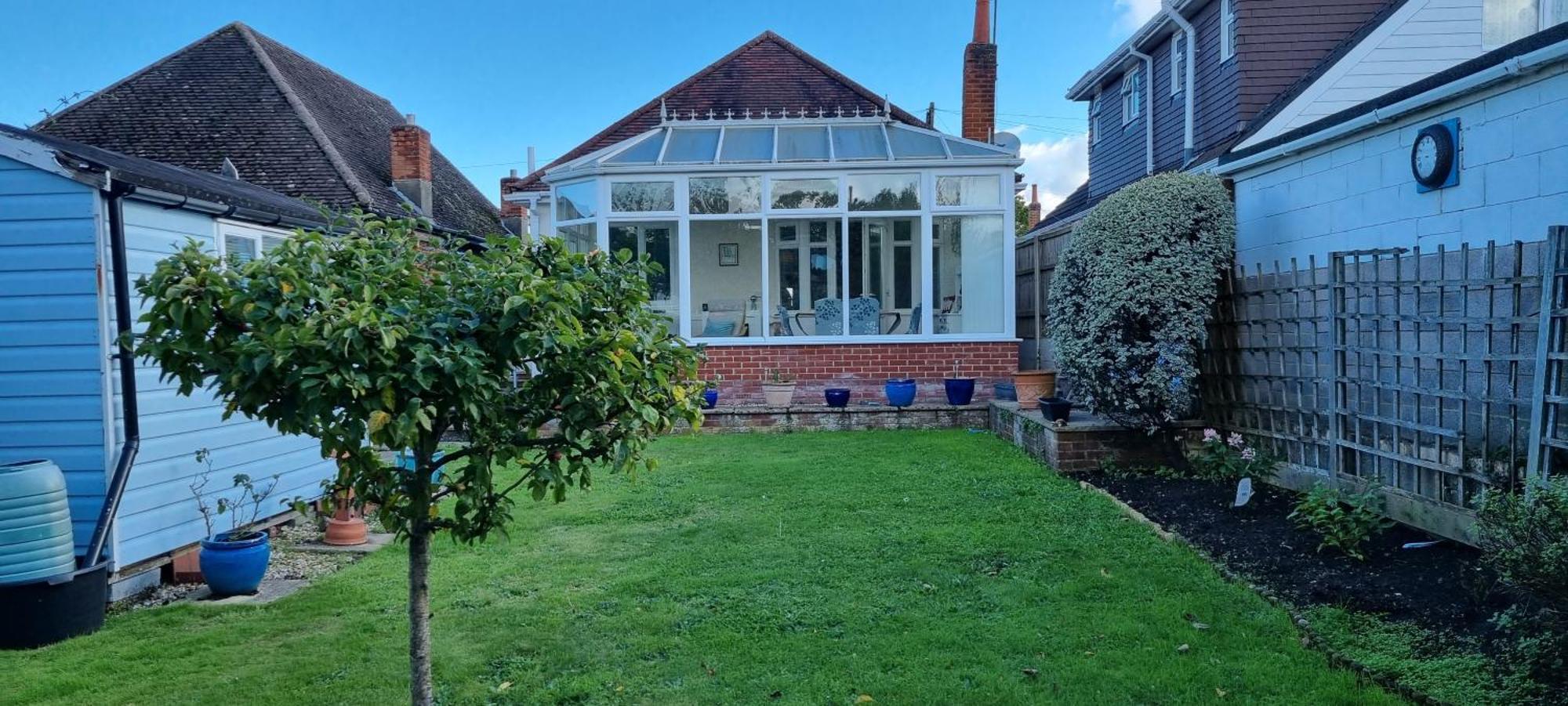 Cosy Bournemouth Bungalow Ferndown Exterior foto